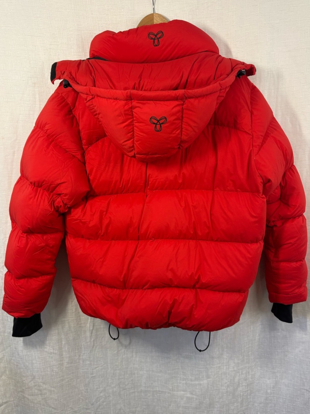 Aritzia TNA Mr. Super Puff™ Jacket – Men’s Medium – Like New – Red - Picture 9 of 15